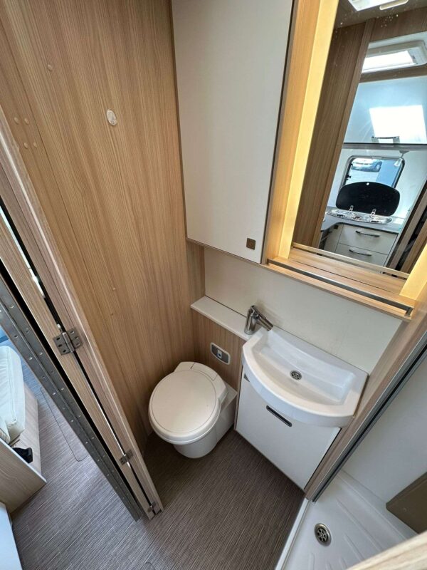 Bustner Lyseo Privilege T734 – Image 4