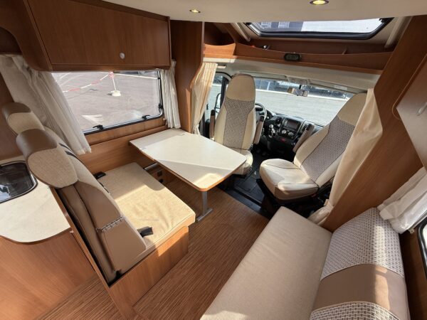 Carado T 348 Lit à la française + Lit pavillon + Lit dinette – Image 5
