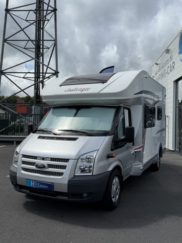 Challenger Genesis 30 Lit pavillon + Lit dinette + Première main – Image 3