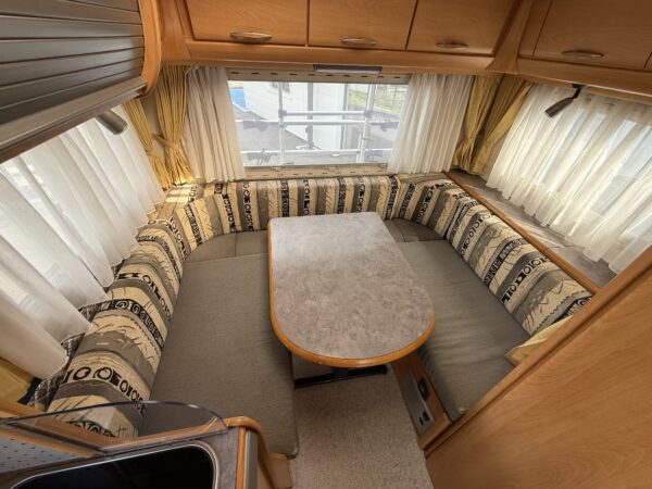 Intégral Hymer BR 599 Lit pavillon + Lit dinette + Première main – Image 5