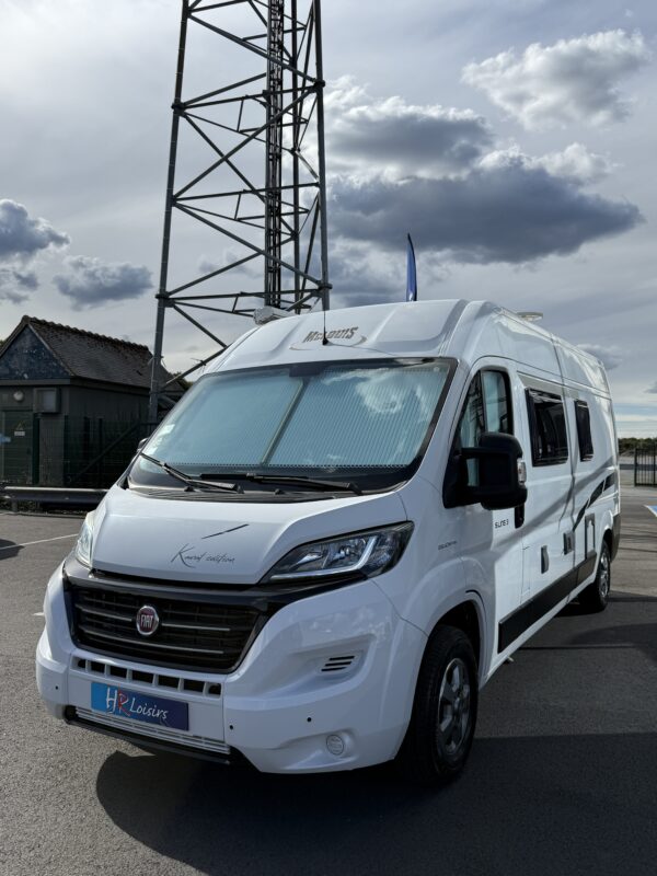 Fourgon Mc Louis Menfys S-LINE 3 Lit transversal + Boite automatique + Clim cellule + Première main – Image 3